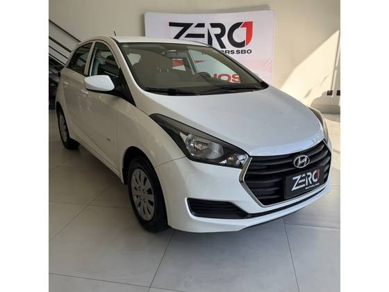 HYUNDAI HB20 1.0 COMFORT 12V FLEX 4P MANUAL HYUNDAI HB20 1.0 COMFORT 12V FLEX 4P MANUAL
